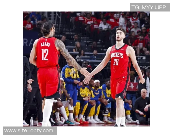 双塔组合强势出击火箭对决鹈鹕先发阵容解析 双塔组合强势出击火箭对决鹈鹕先发阵容解析