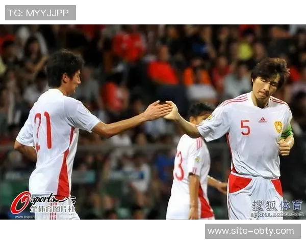 前国脚黄勇正式担任盐城队主教练开启新征程