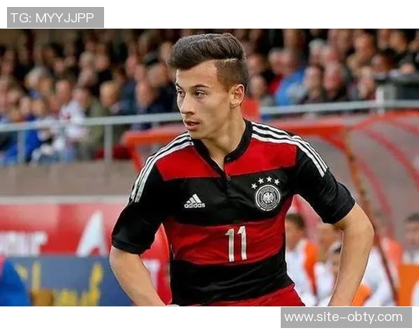 阿贾克斯即将引进达拉斯FC门将帕埃斯合同至2029年6月