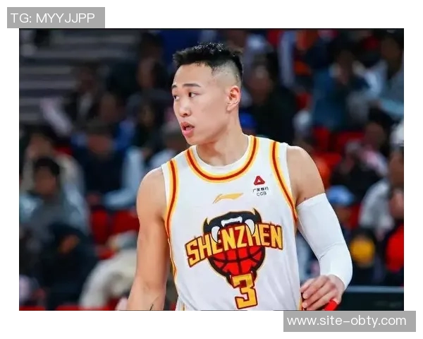 贺希宁与史密斯联手表现出色荣获月度最佳球员殊荣